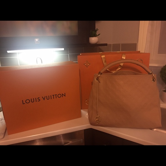 2018 Artsy MM Monogram Empreinte Leather - Picture 5 of 8